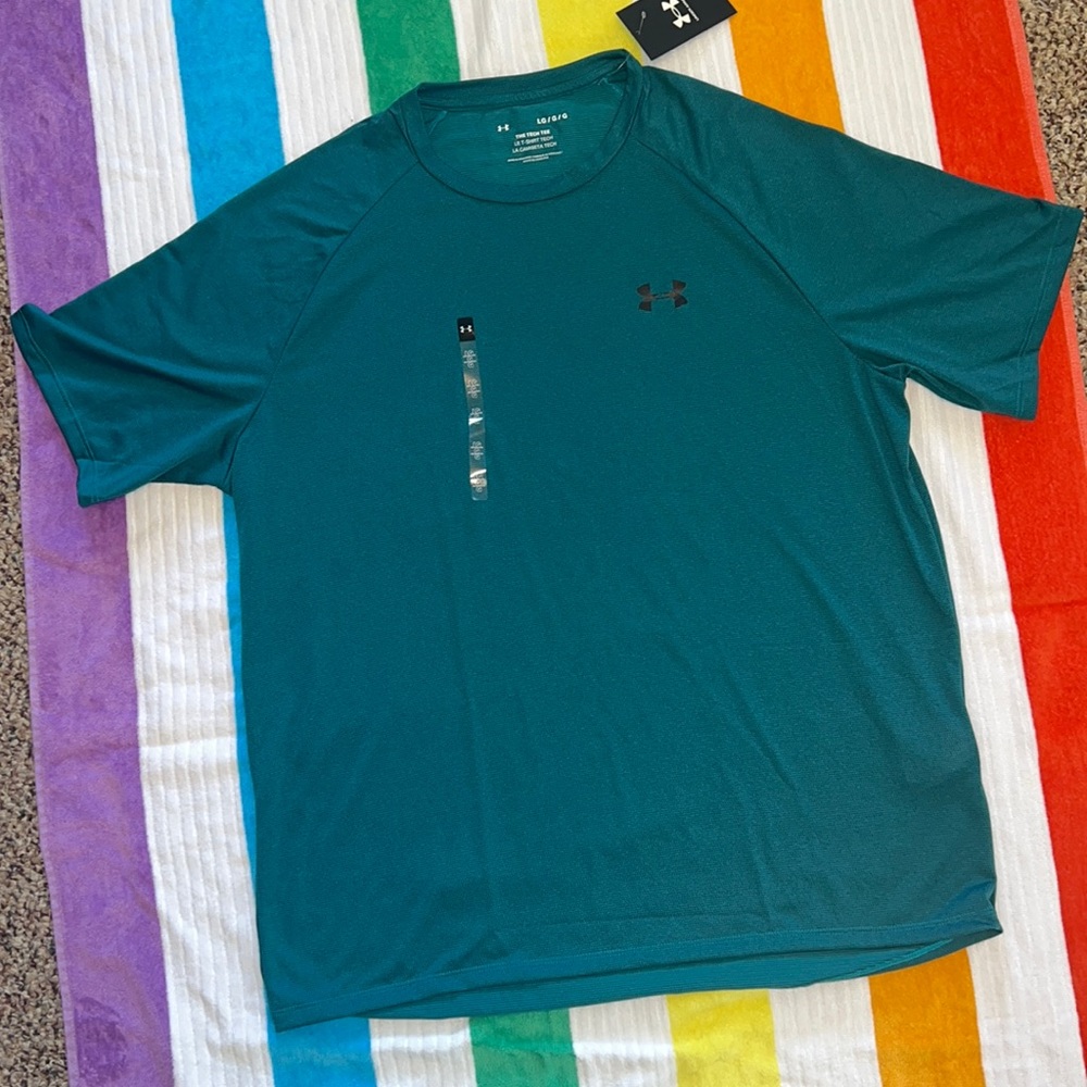 NWT UA mens tech-T